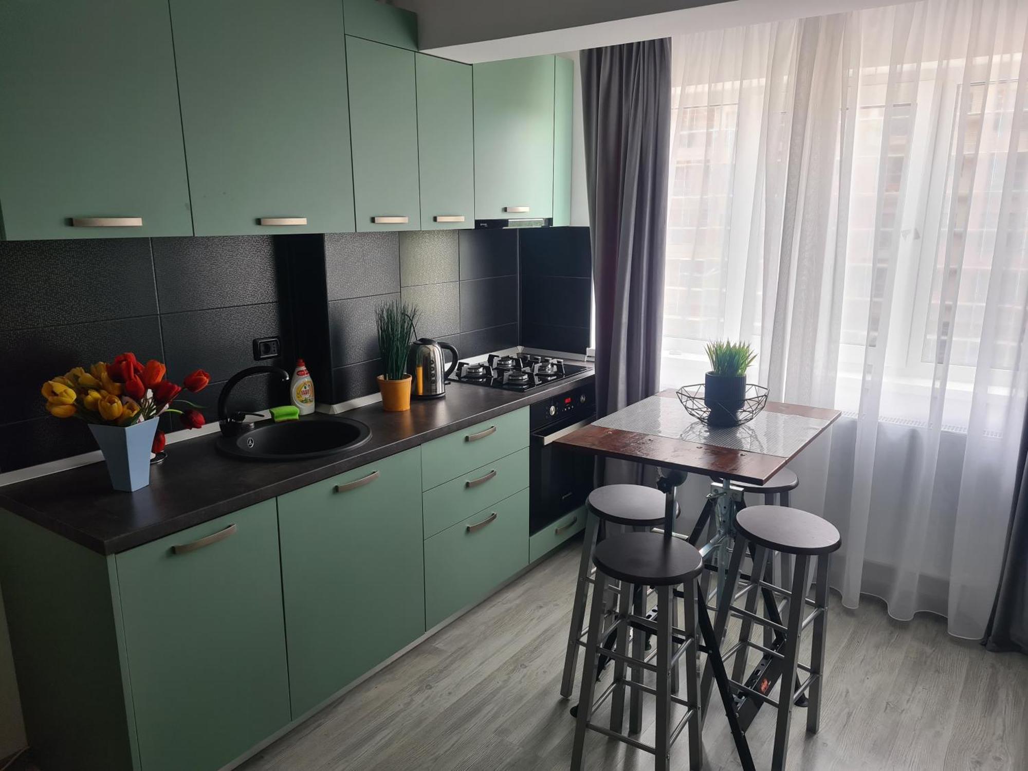 Luxury Mall Q4 Apartments Bacău Extérieur photo